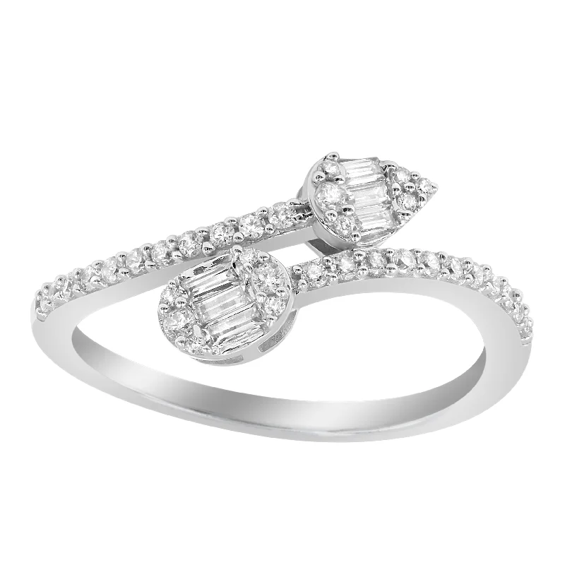 Women’s stackable diamond rings-LADIES RING RING 0.33CT ROUND/BAGUETTE DIAMOND 14K WHITE GOLD