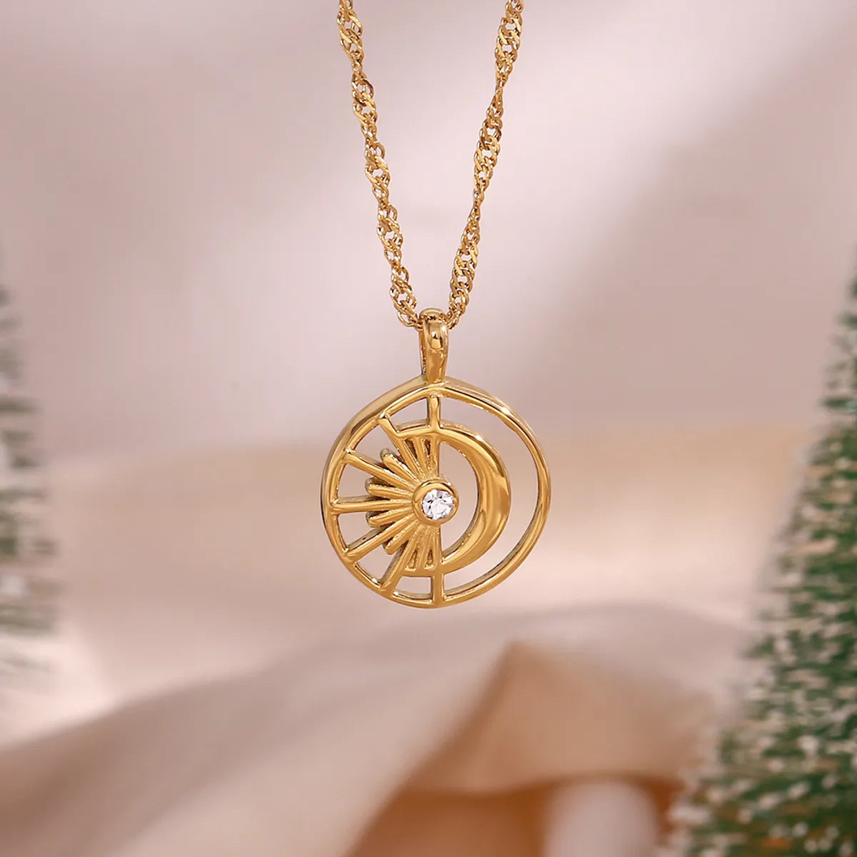 Women’s festive necklace-1 Piece Fashion Sun Moon Stainless Steel Plating Hollow Out Inlay Artificial Diamond Pendant Necklace