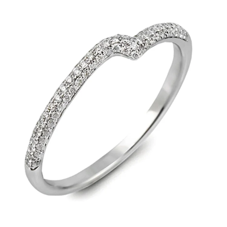 Women’s modern engagement ring-This lovely engagement ring showcases .59 ctw of white diamonds in a unique design.