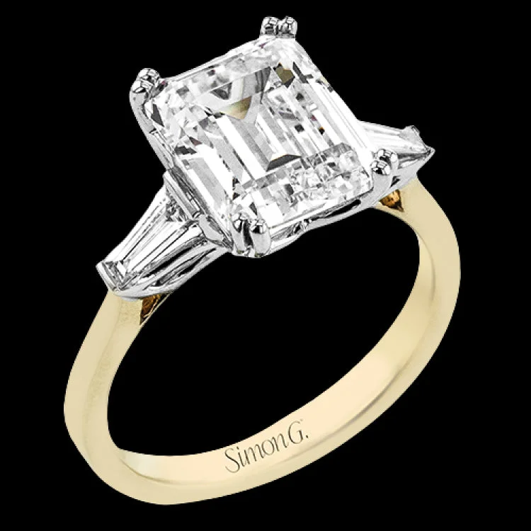 Women’s sparkling engagement ring-LR4015 ENGAGEMENT RING