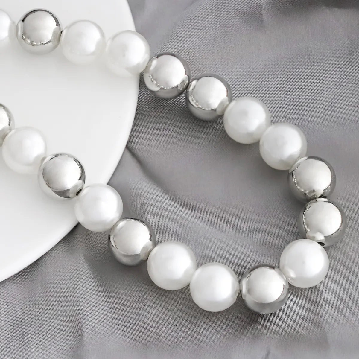 Women’s custom necklace design-Simple Style Pearl Imitation Pearl Beaded Women's Necklace