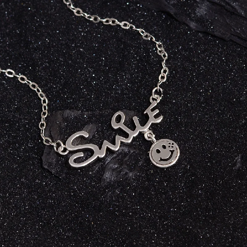 Women’s personalized necklace-Simple Style Letter Smiley Face Copper Pendant Necklace