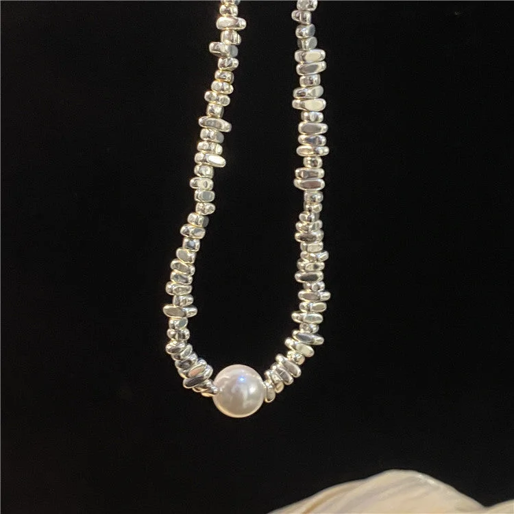 Big Pearl Necklace