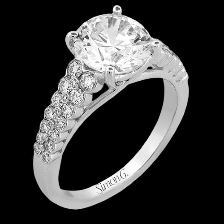 Women’s halo engagement ring with diamonds-LR3371 ENGAGEMENT RING