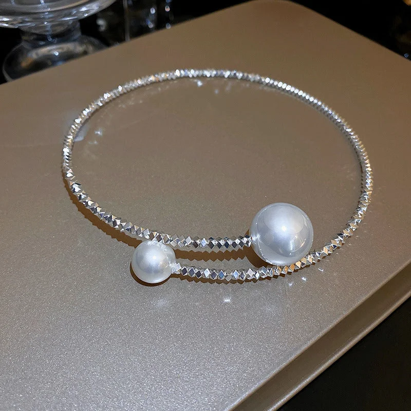 1# Collar-Silver Pearl