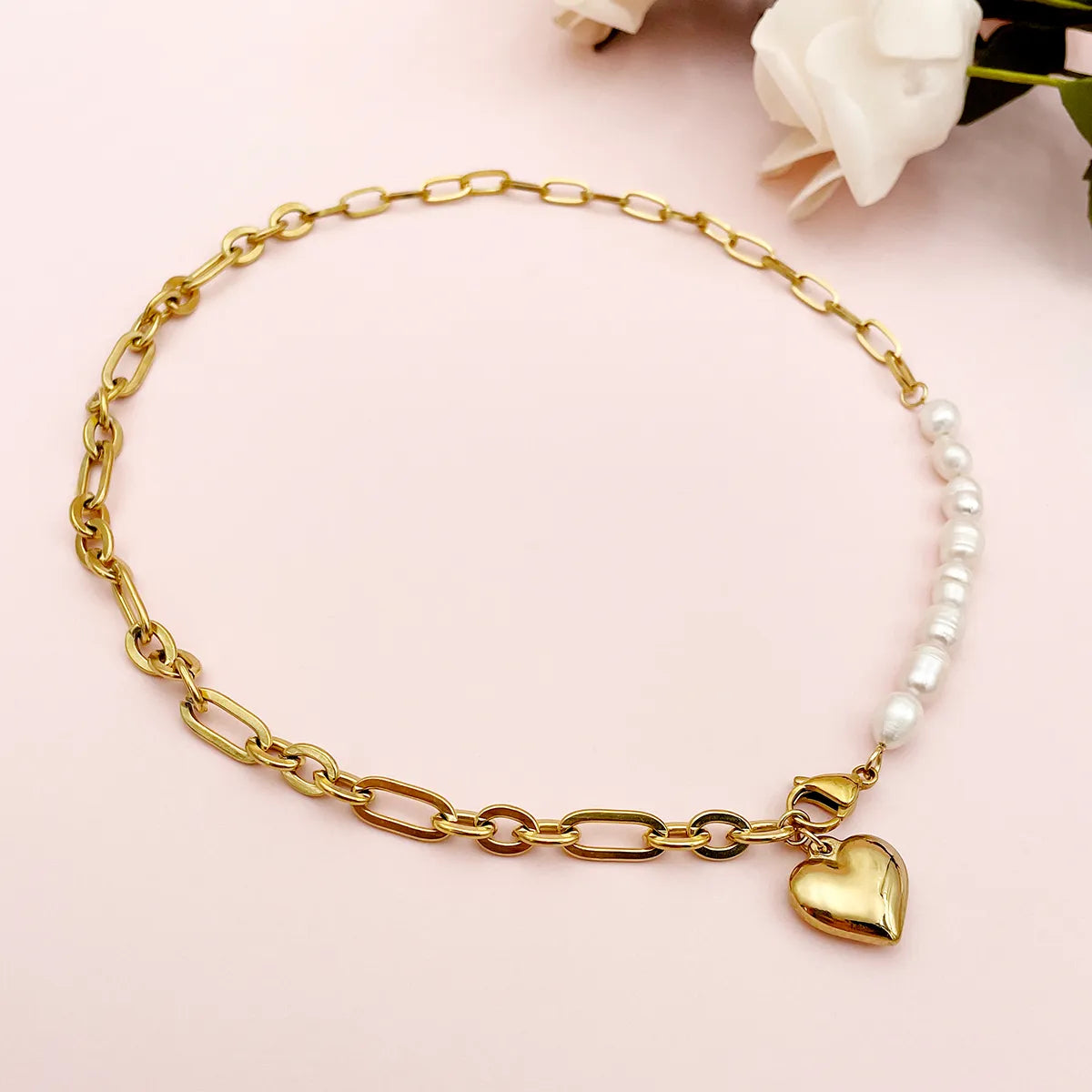 Women’s luxury necklace-Casual Vintage Style Heart Shape Stainless Steel Pearl Plating Gold Plated Pendant Necklace