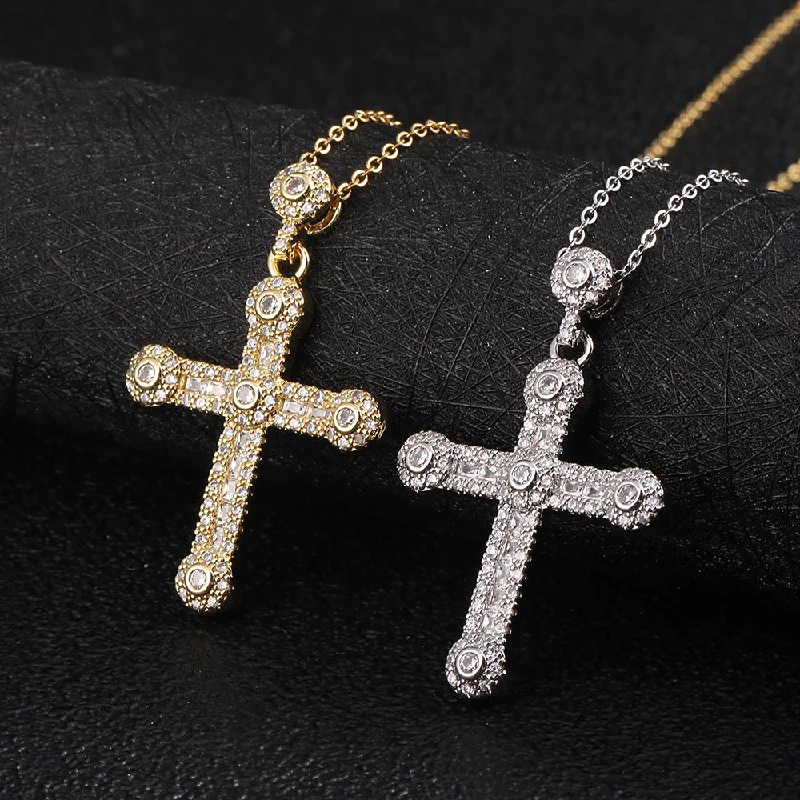 Women’s charm necklace-Simple Style Cross Copper Inlay Zircon Pendant Necklace