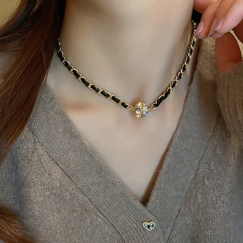 61# Necklace-Golden Ball