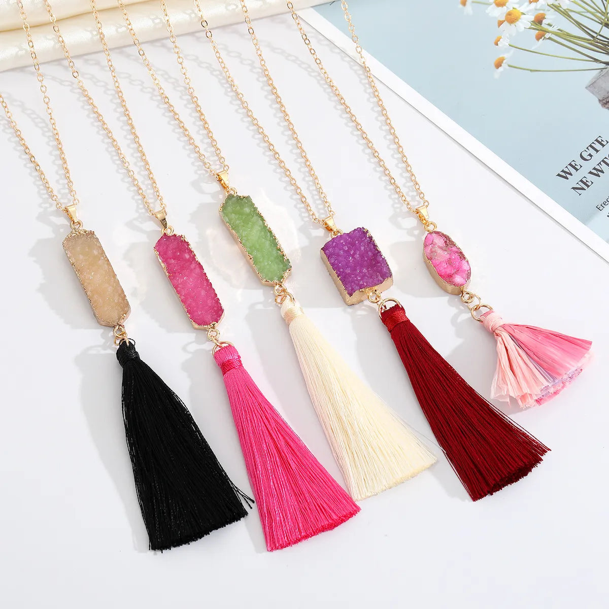 Women’s simple gold necklace-Geometric Resin Necklace Multicolor Pendant Tassel Sweater Chain Autumn And Winter New Chain